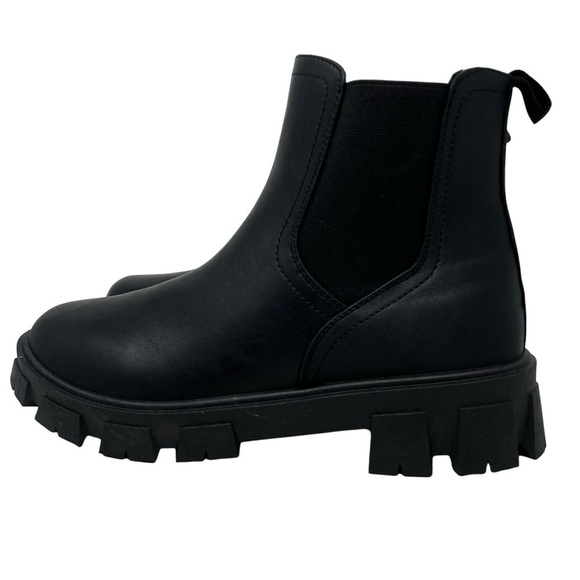 SUGAR Boots - Picture 3 of 11